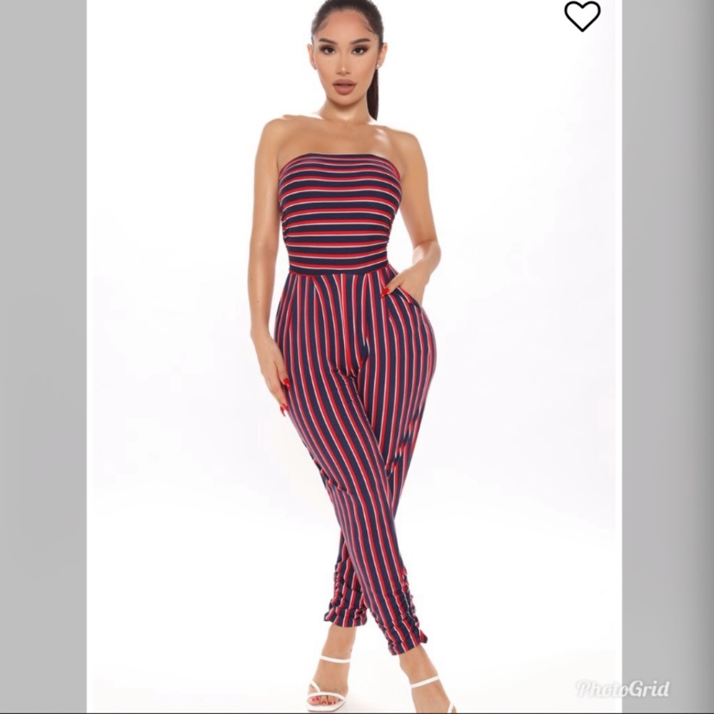 Fashion nova jumpsuit